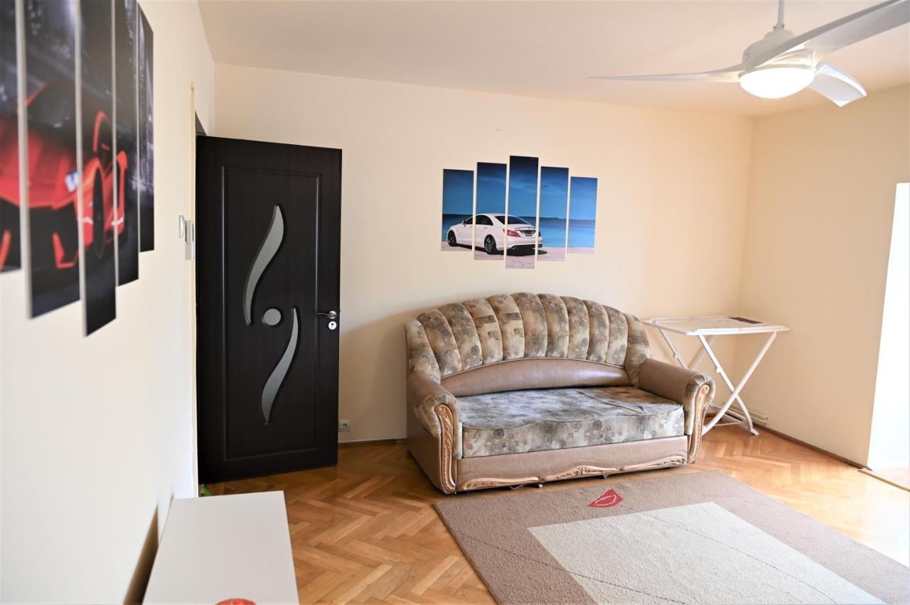 Marin Hotel Apartment Brasov Exterior photo