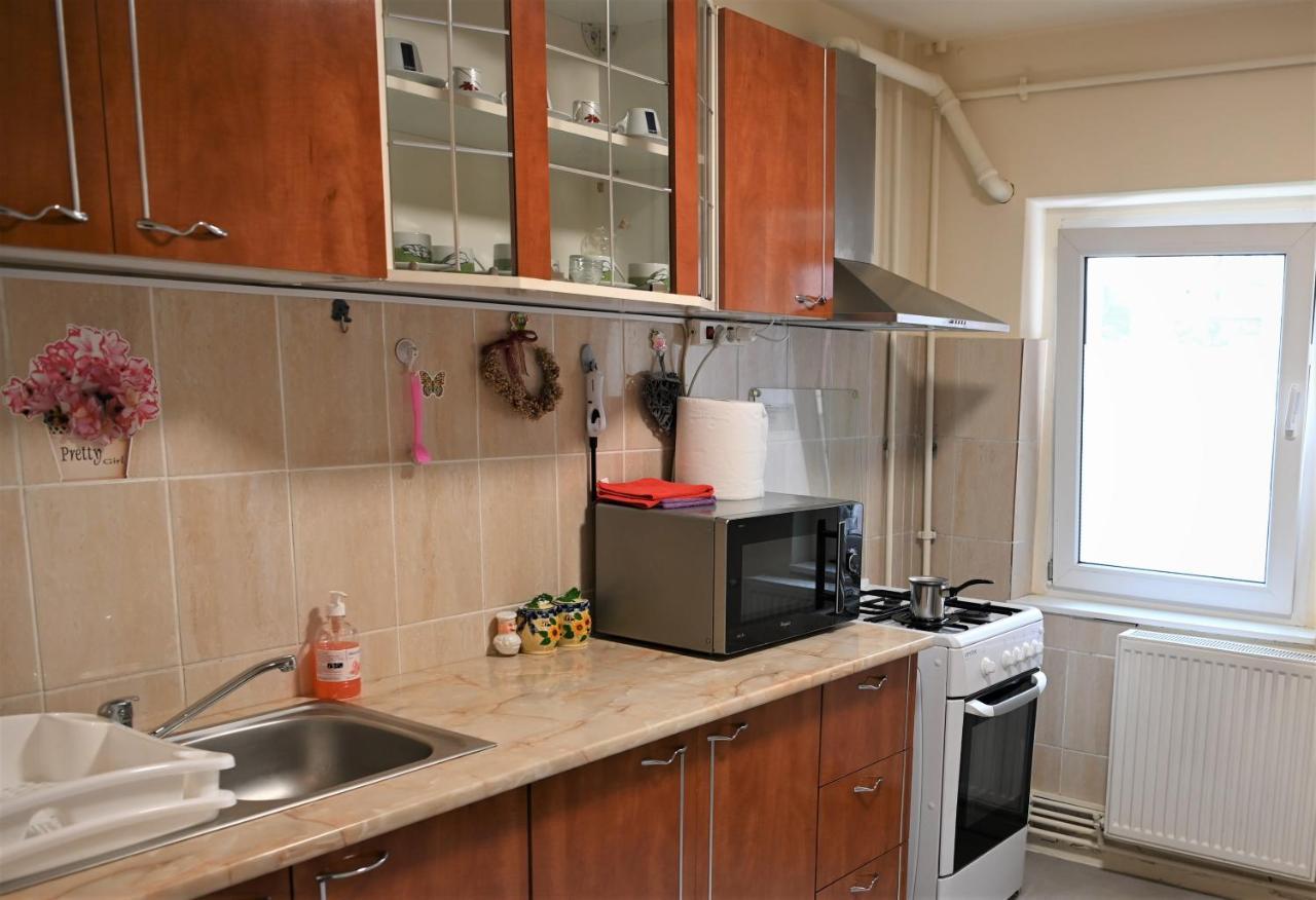 Marin Hotel Apartment Brasov Exterior photo